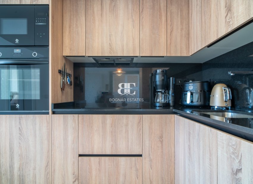 Herverkoop - apartment -
Torrevieja - Punta Prima