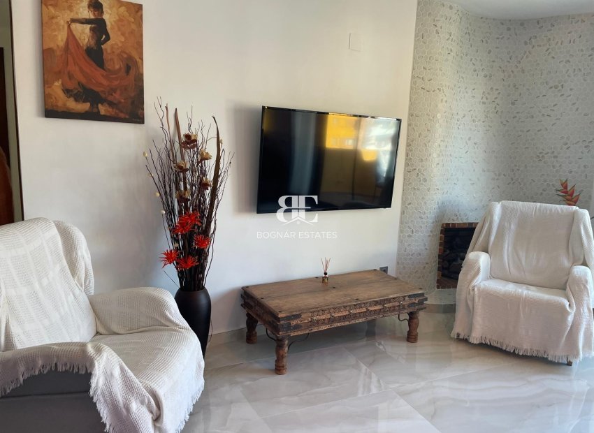 Herverkoop - apartment -
Torrevieja - Punta Prima