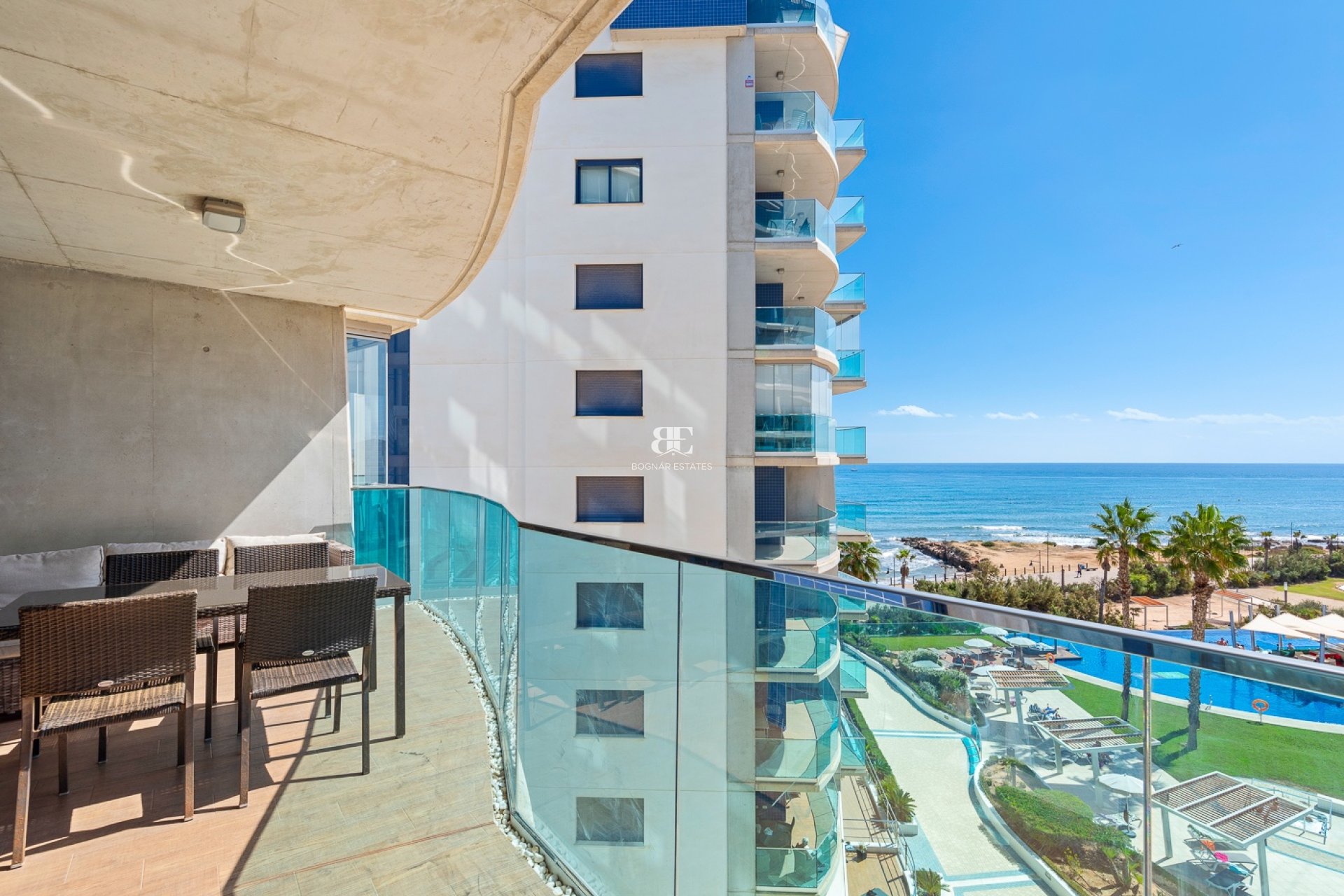 Herverkoop - apartment -
Torrevieja - Punta Prima