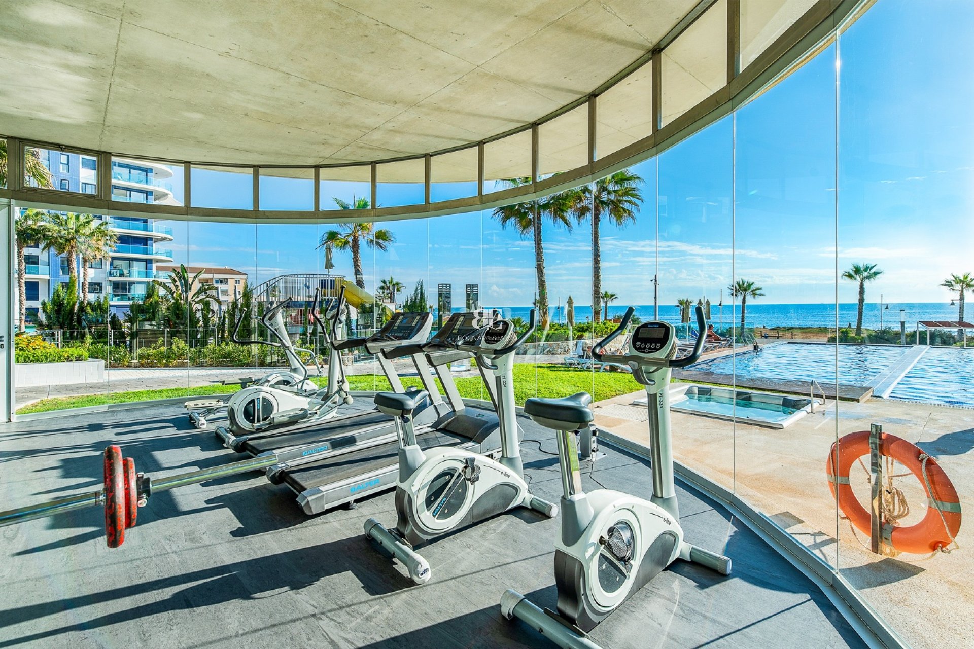 Herverkoop - apartment -
Torrevieja - Punta Prima