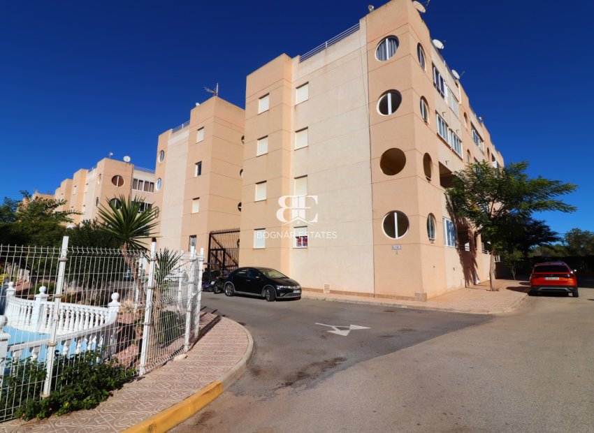 Herverkoop - apartment -
Torrevieja - San Luis