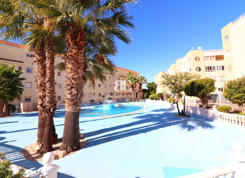 Herverkoop - apartment -
Torrevieja - San Luis