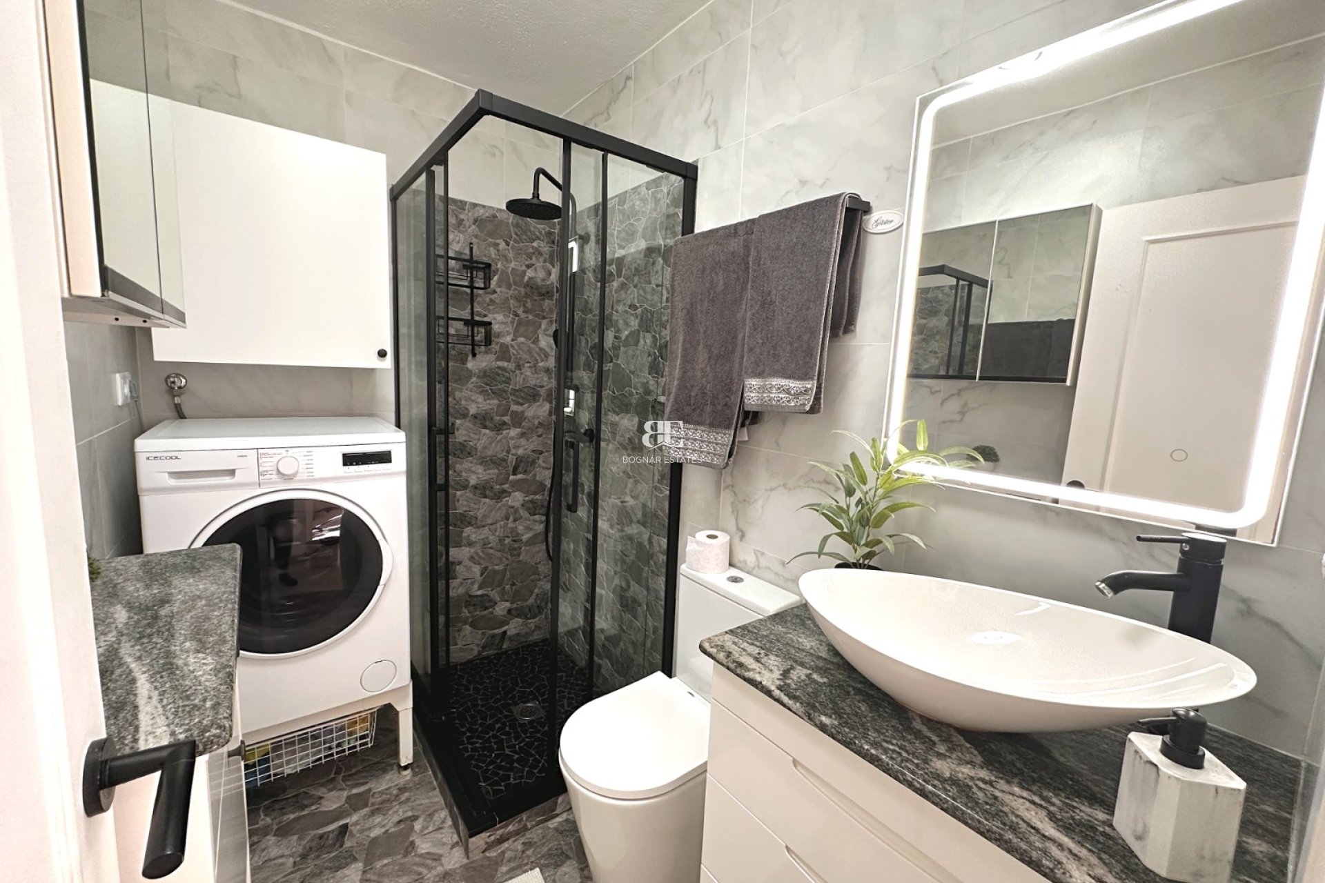 Herverkoop - apartment -
Torrevieja - San Luis