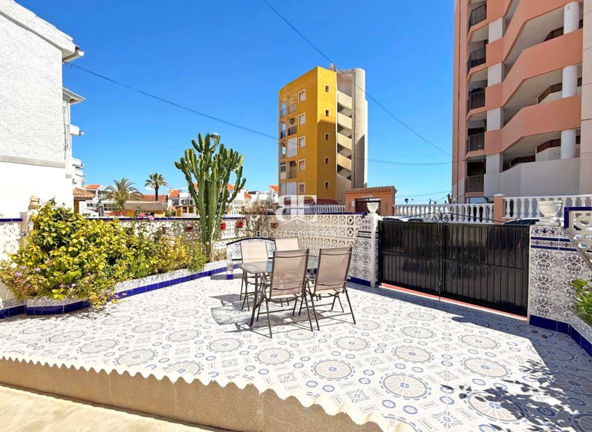 Herverkoop - apartment -
Torrevieja - Torrelamata - La Mata