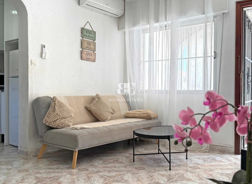 Herverkoop - apartment -
Torrevieja - Torrelamata - La Mata