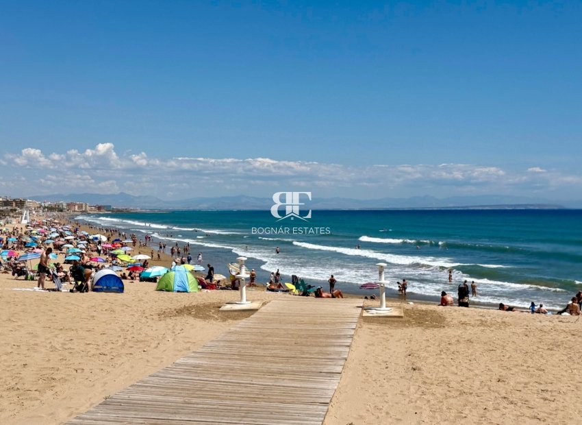 Herverkoop - apartment -
Torrevieja - Torrelamata - La Mata