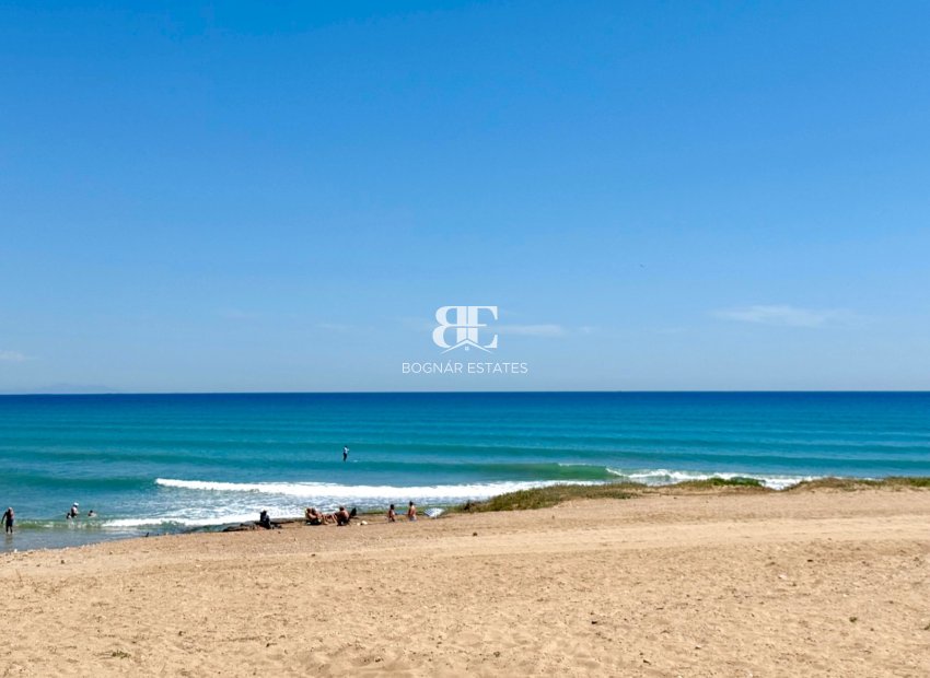 Herverkoop - apartment -
Torrevieja - Torrelamata - La Mata