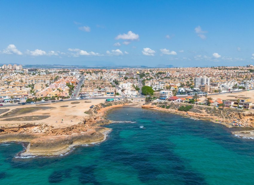 Herverkoop - apartment -
Torrevieja - Zona los Frutales