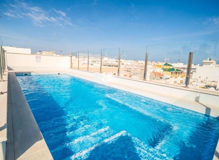 Herverkoop - apartment -
Torrevieja