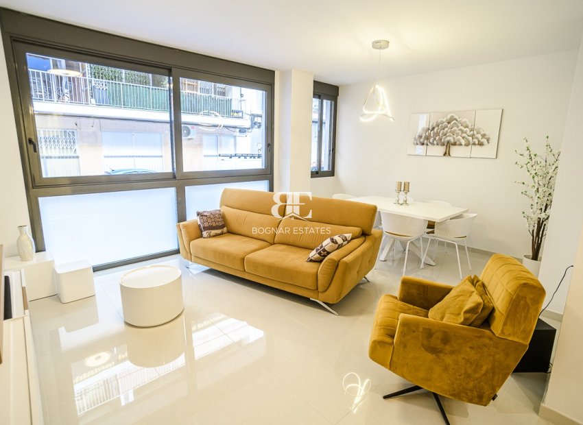 Herverkoop - apartment -
Torrevieja