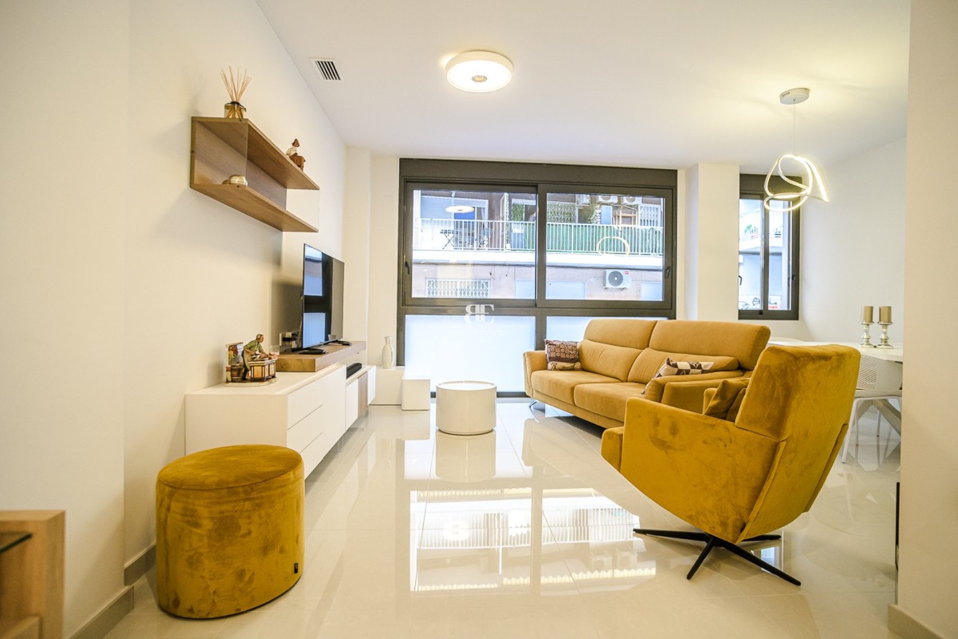 Herverkoop - apartment -
Torrevieja