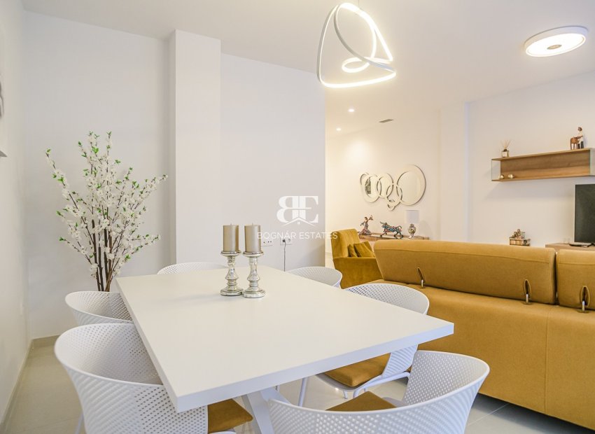 Herverkoop - apartment -
Torrevieja