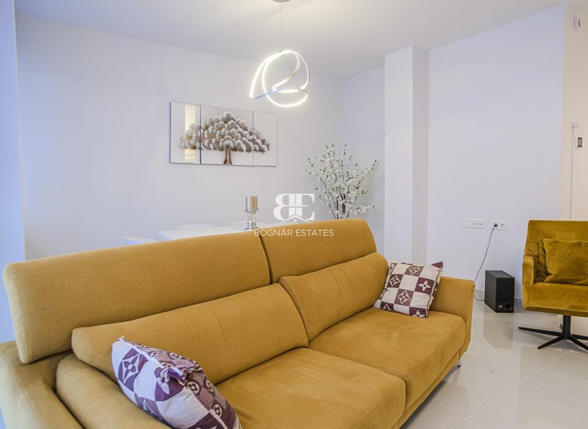 Herverkoop - apartment -
Torrevieja