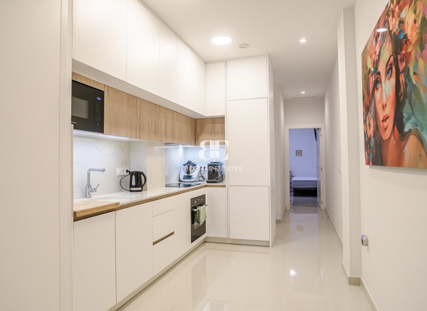 Herverkoop - apartment -
Torrevieja