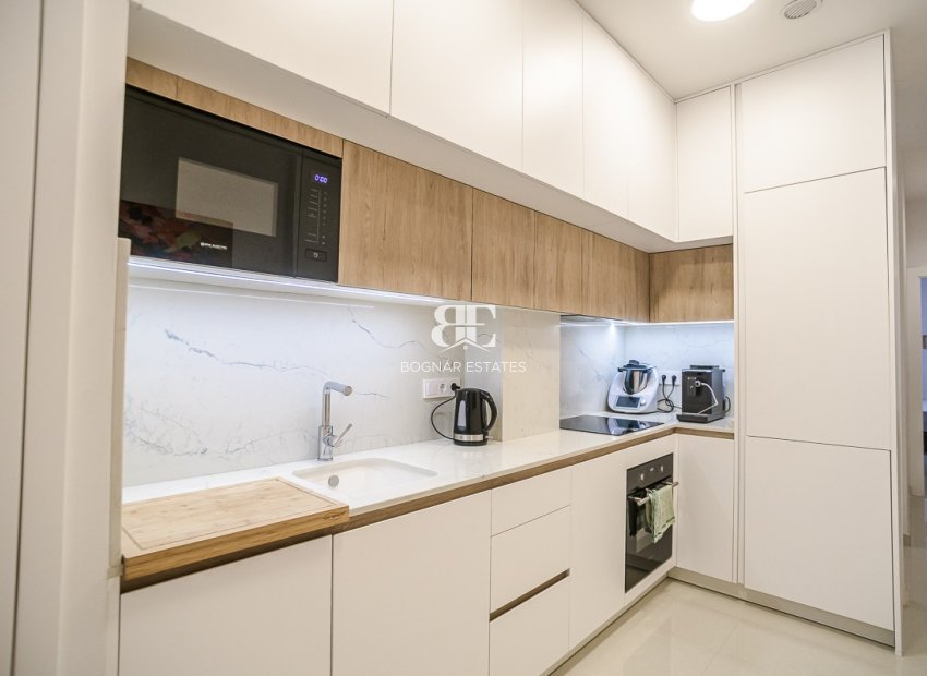 Herverkoop - apartment -
Torrevieja