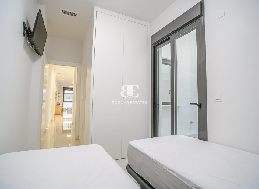 Herverkoop - apartment -
Torrevieja