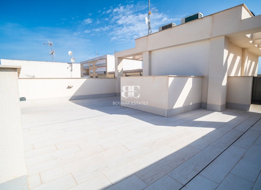Herverkoop - apartment -
Torrevieja