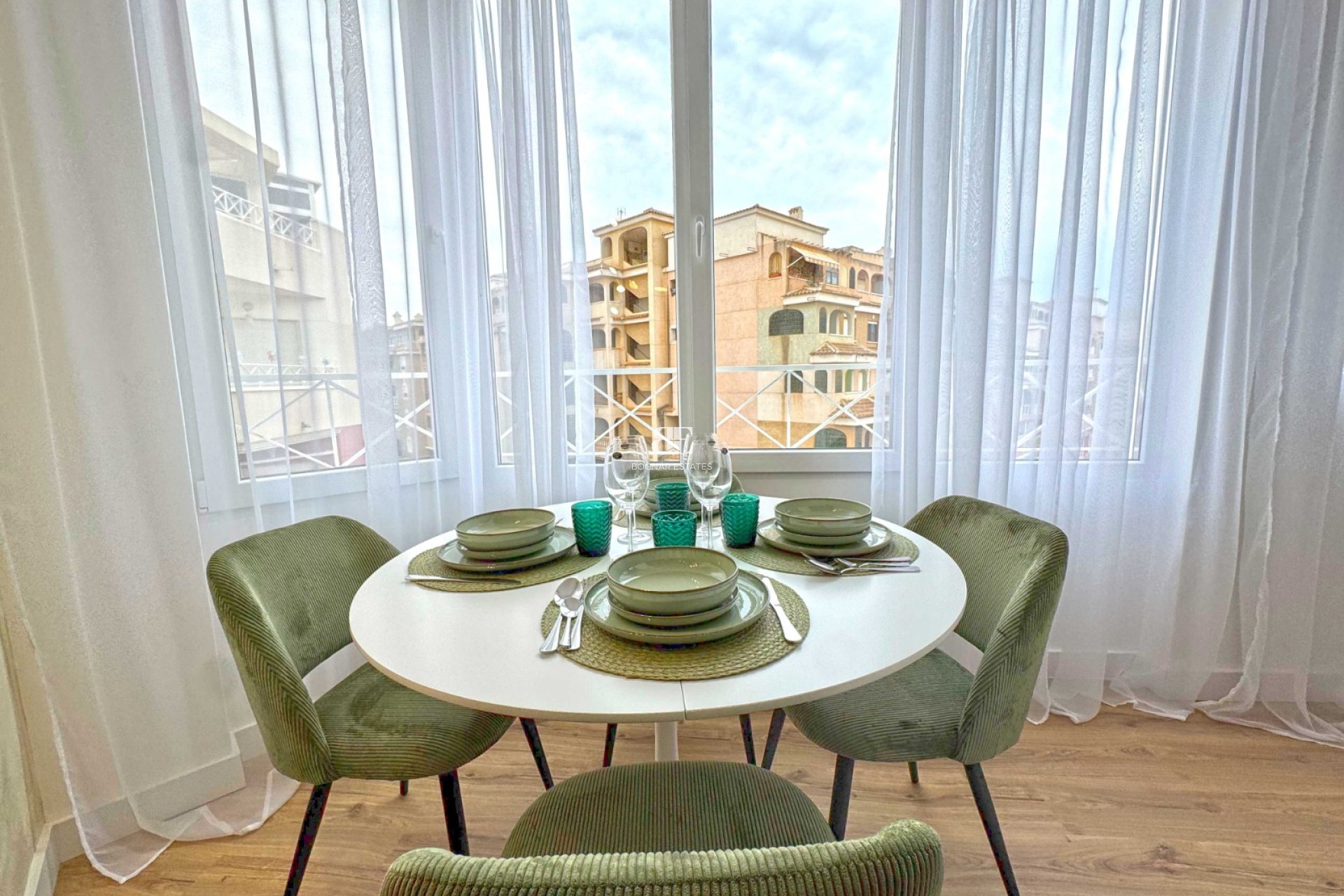 Herverkoop - apartment -
Torrevieja