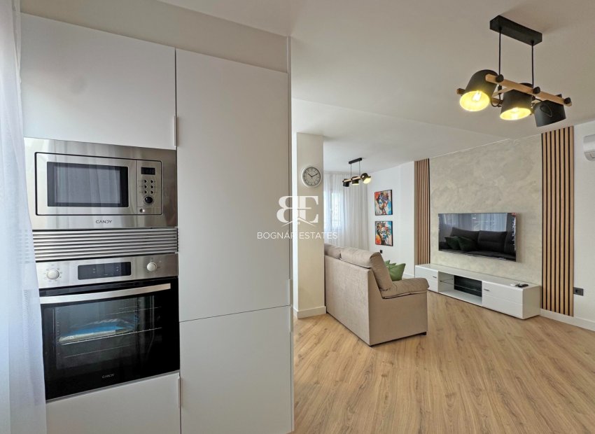 Herverkoop - apartment -
Torrevieja