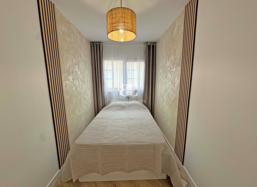 Herverkoop - apartment -
Torrevieja