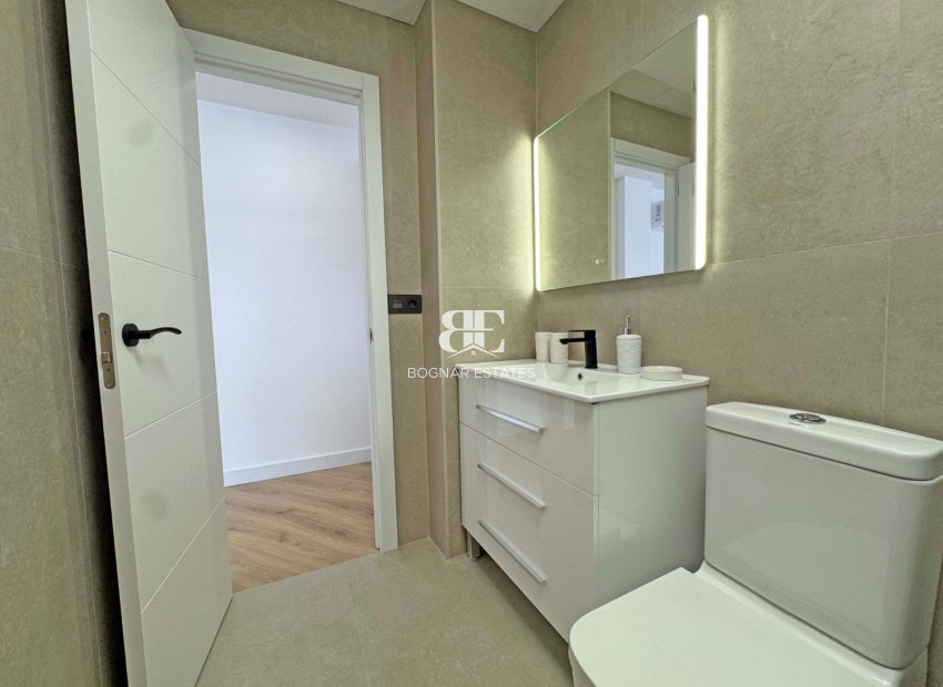 Herverkoop - apartment -
Torrevieja
