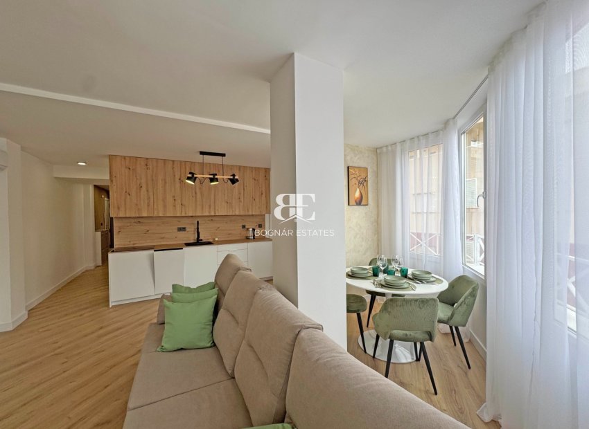 Herverkoop - apartment -
Torrevieja