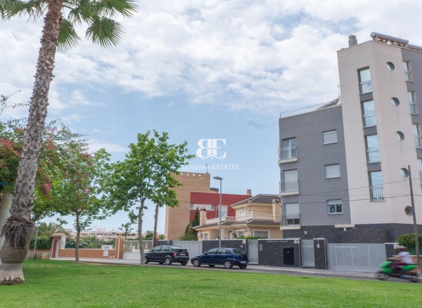 Herverkoop - apartment -
Torrevieja