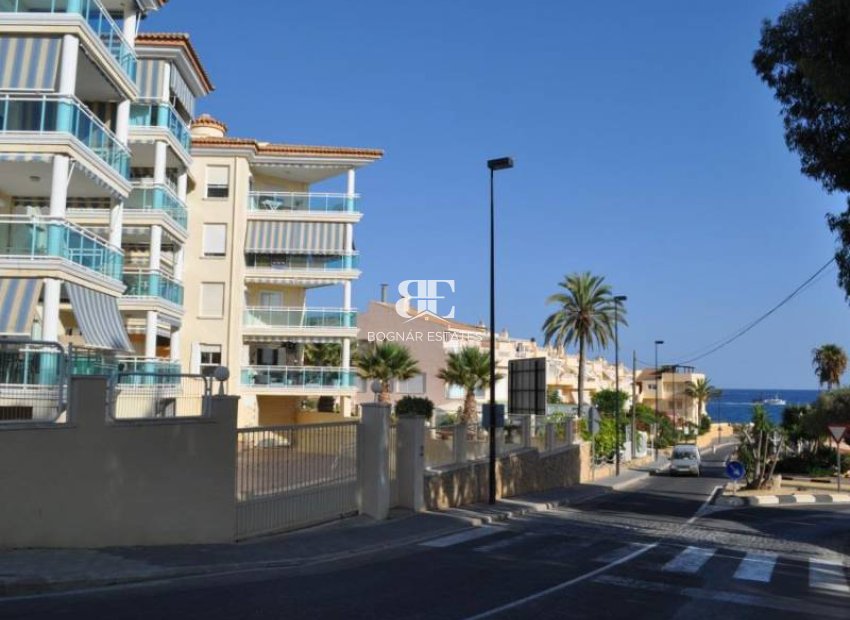 Herverkoop - apartment -
Villajoyosa - Varadero/ Estudiantes beach