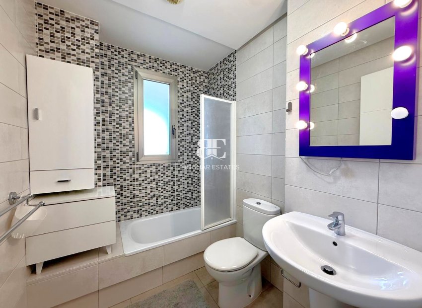 Herverkoop - apartment -
Villamartín - Los Dolses