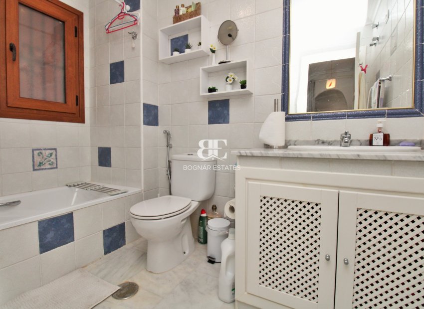 Herverkoop - apartment -
Villamartín - PAU 8