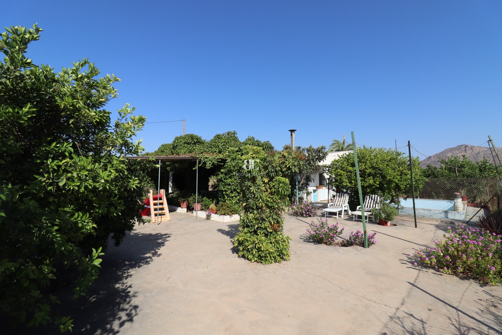 Herverkoop - Country House -
Albatera