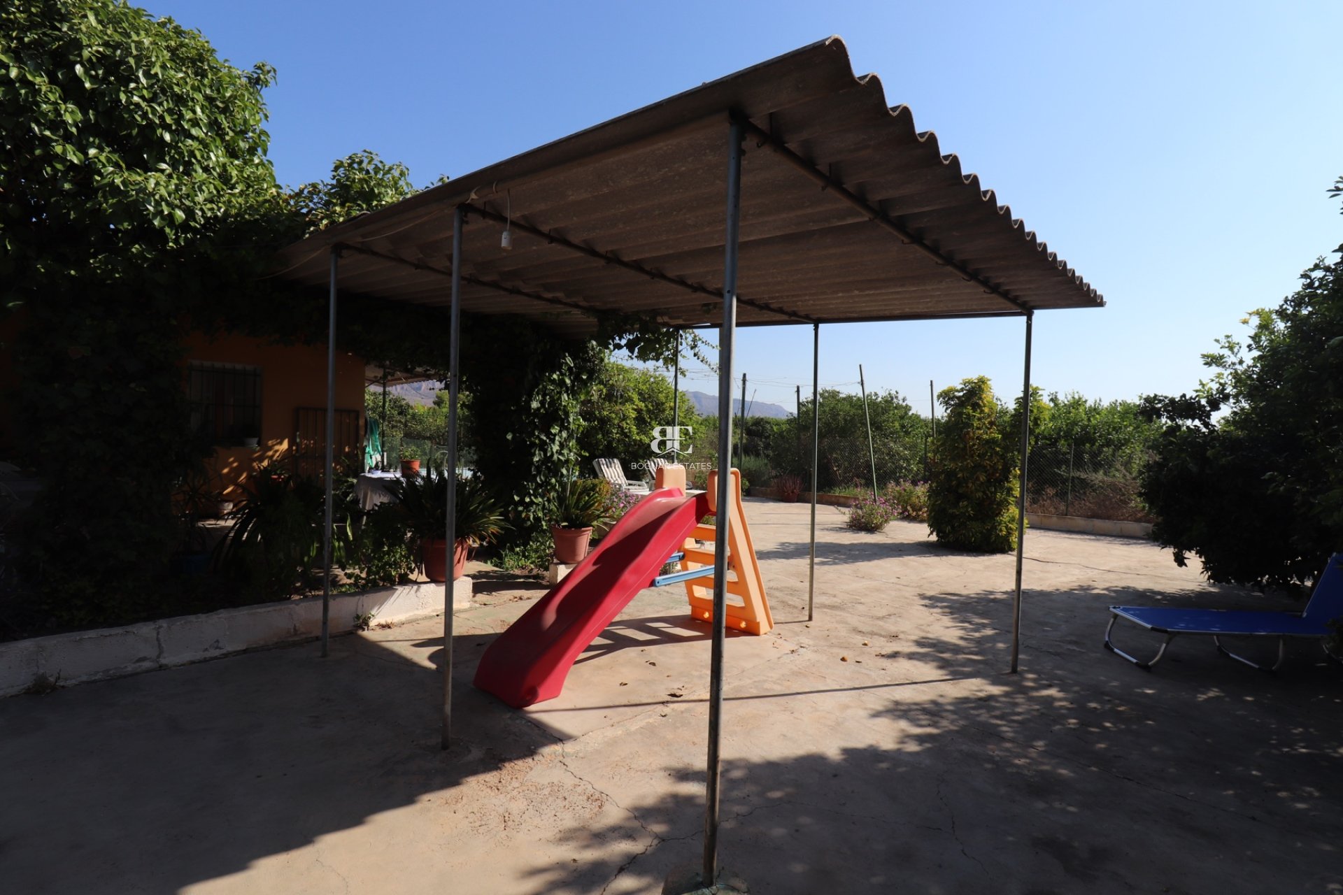 Herverkoop - Country House -
Albatera