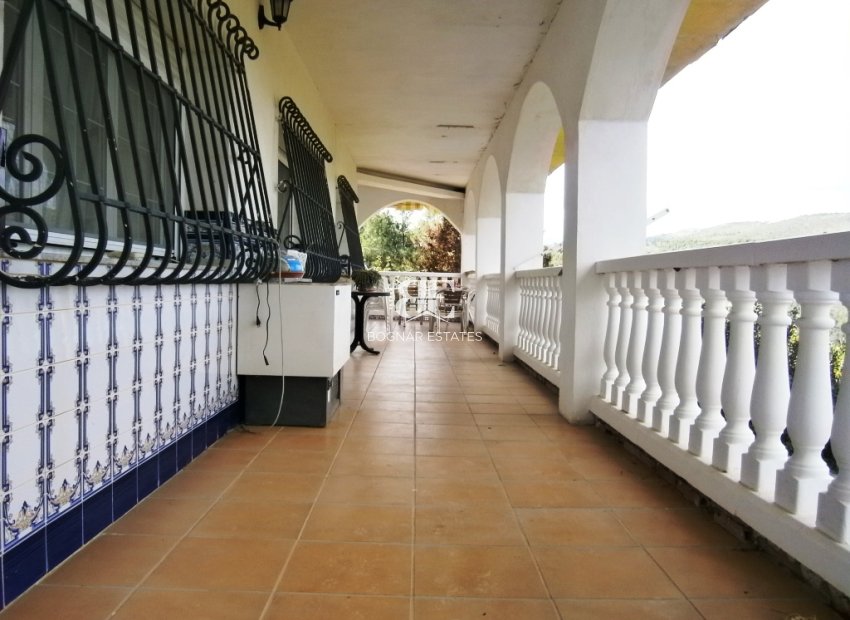 Herverkoop - Country House -
Alcoy