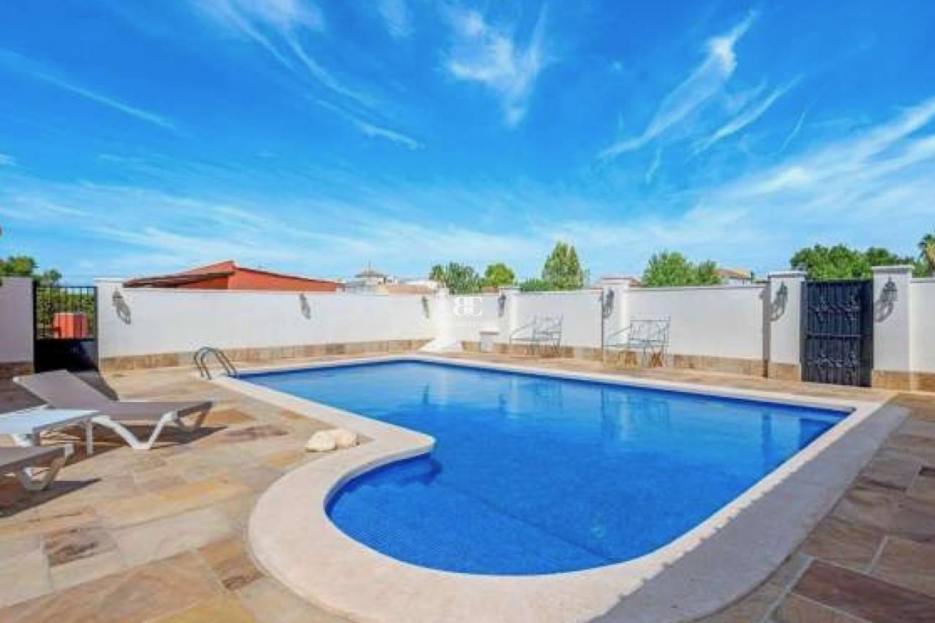 Herverkoop - Country House -
Almoradí - Heredades