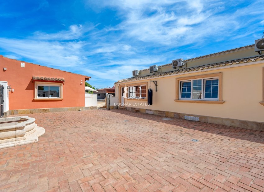 Herverkoop - Country House -
Almoradí - Las Heredades