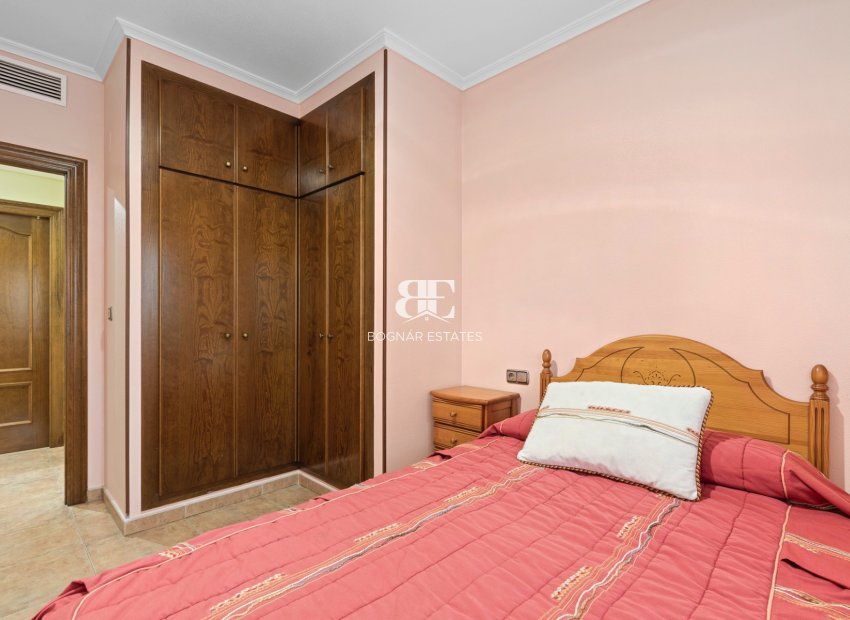 Herverkoop - Country House -
Beniel - Carretera de Beniel