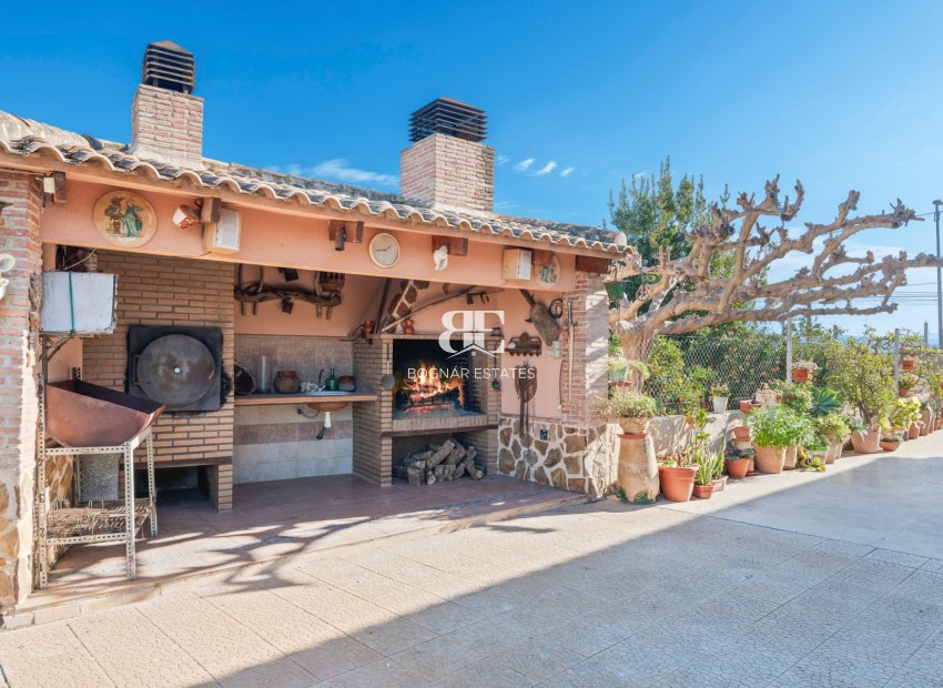 Herverkoop - Country House -
Beniel - Carretera de Beniel
