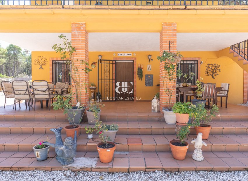 Herverkoop - Country House -
Bocairent - Inland