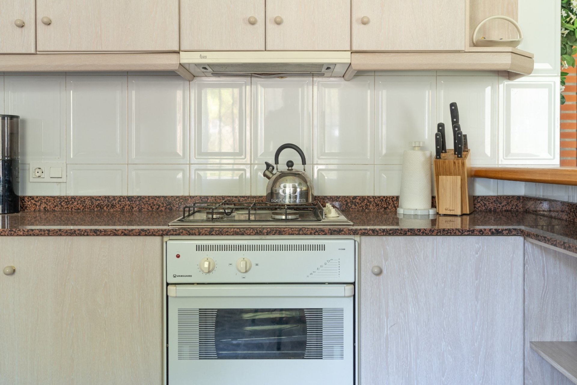 Herverkoop - Country House -
Bocairent - Inland