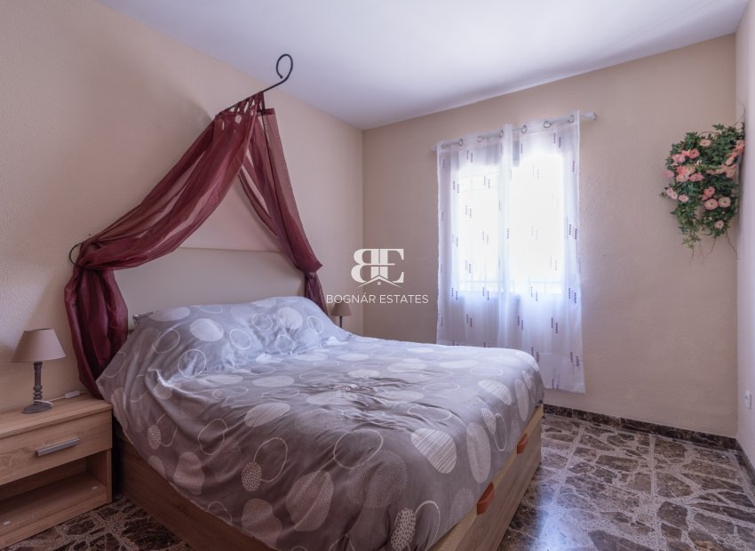 Herverkoop - Country House -
Bocairent - Inland