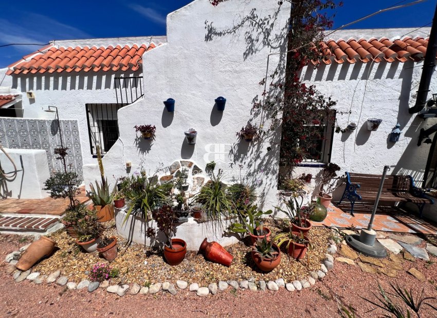 Herverkoop - Country House -
Cartagena