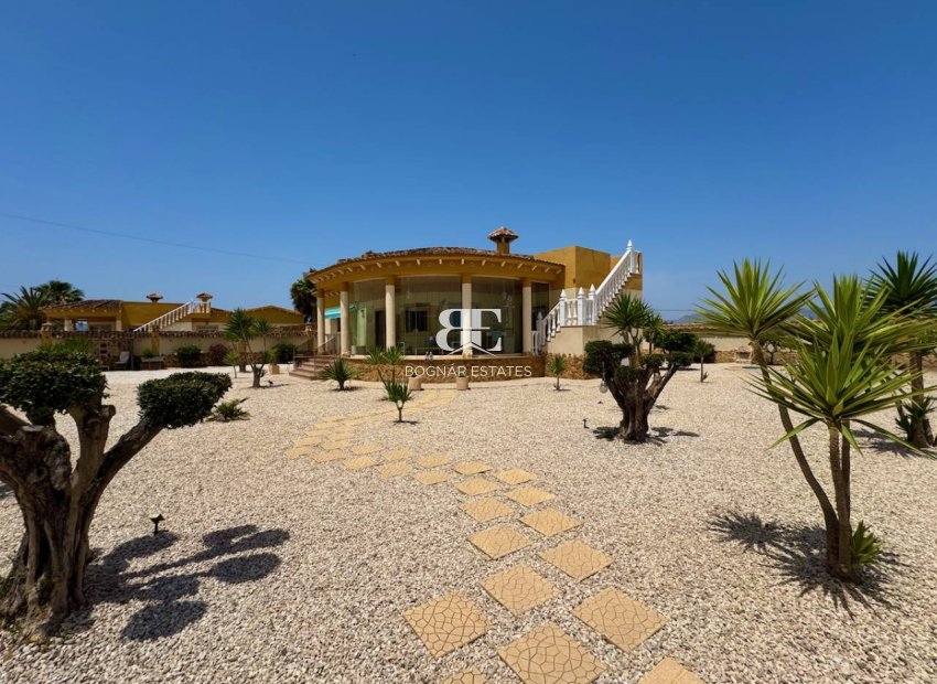 Herverkoop - Country House -
Catral