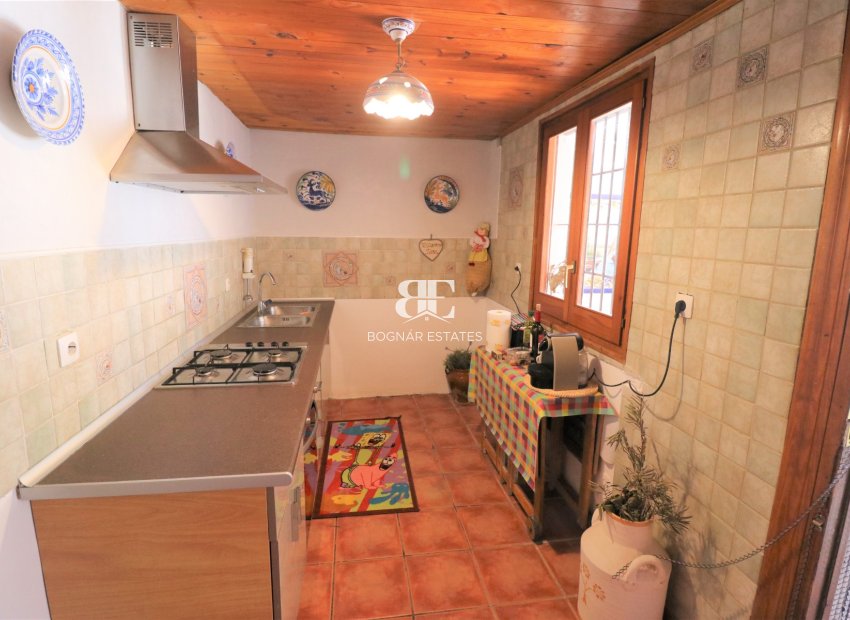 Herverkoop - Country House -
Dolores