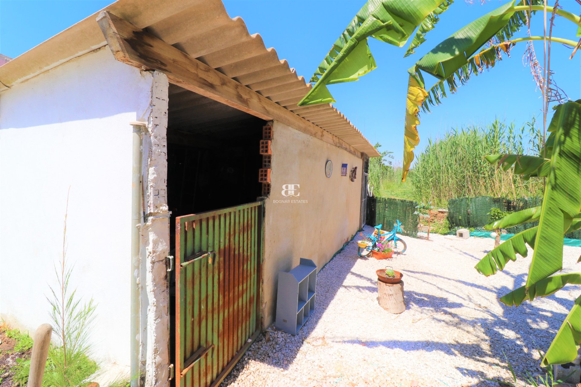 Herverkoop - Country House -
Dolores