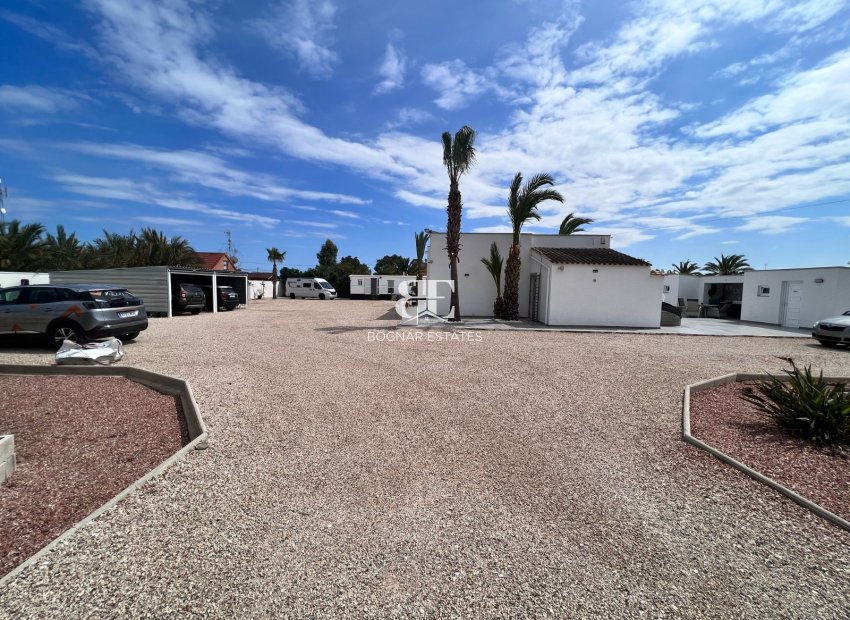 Herverkoop - Country House -
Elche - La Marina