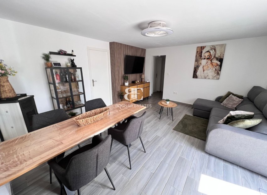 Herverkoop - Country House -
Elche - La Marina