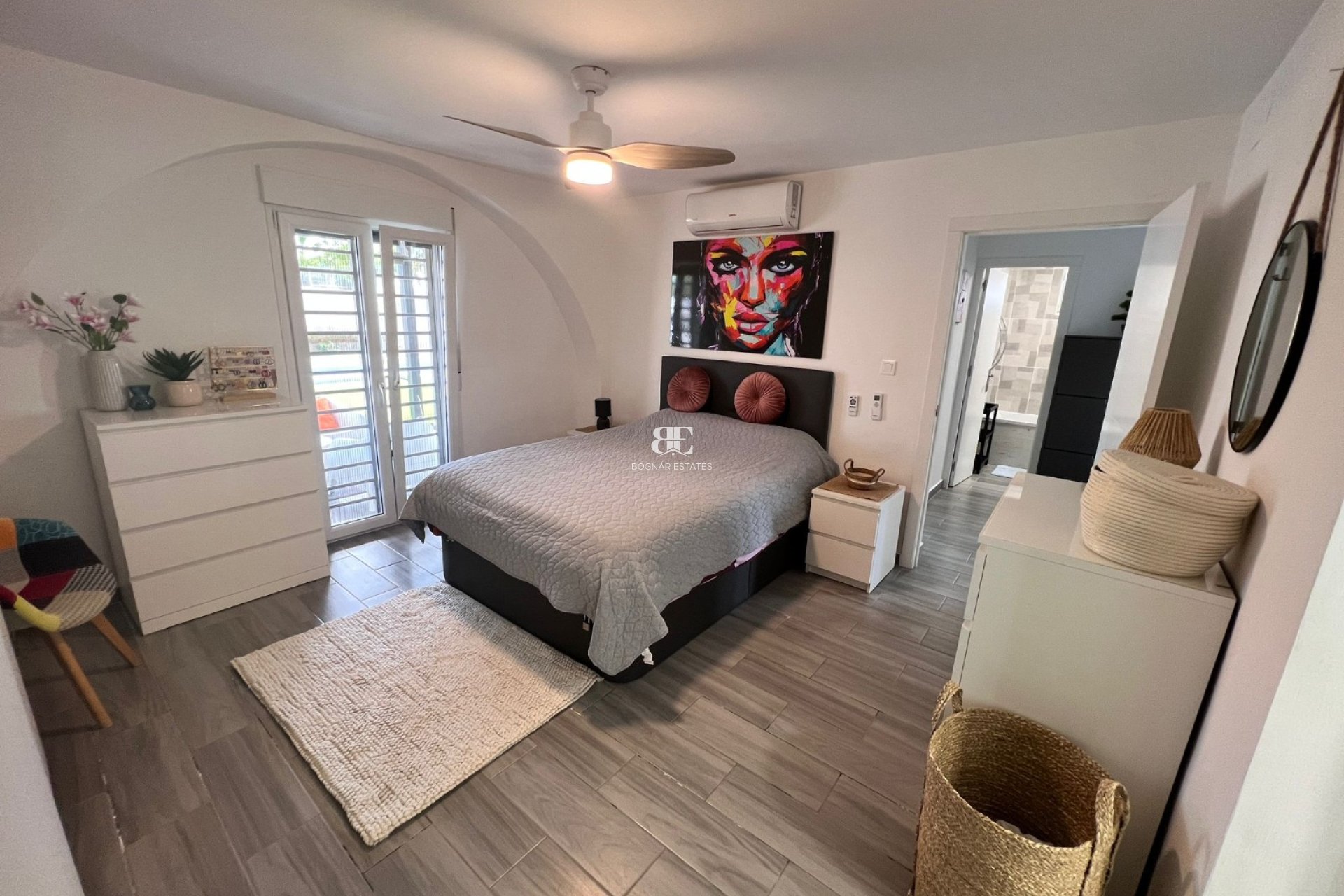 Herverkoop - Country House -
Elche - La Marina