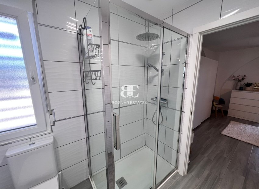 Herverkoop - Country House -
Elche - La Marina