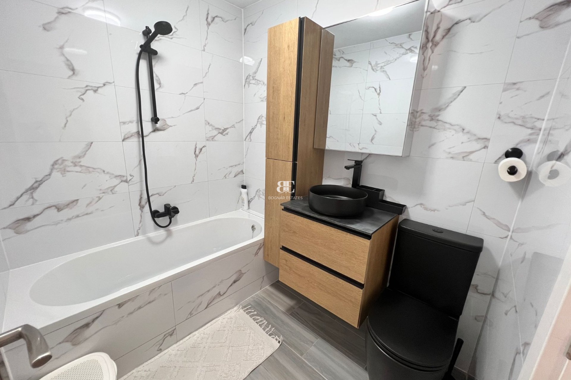 Herverkoop - Country House -
Elche - La Marina