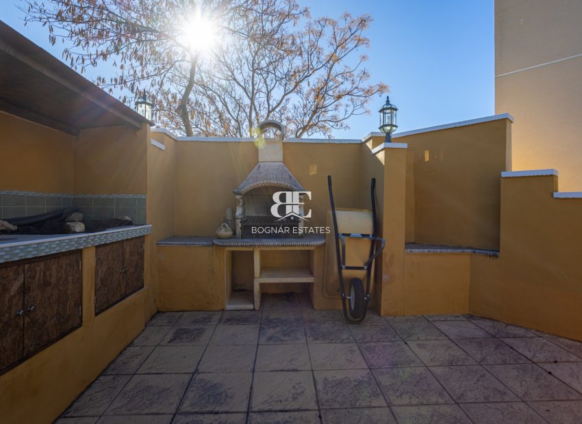 Herverkoop - Country House -
La Zarza